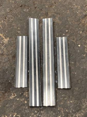 BMW E34 5 SERİSİ KAPI EŞİK BAKALİTİ İÇ BASAMAK PLASTİĞİ TAKIMI
