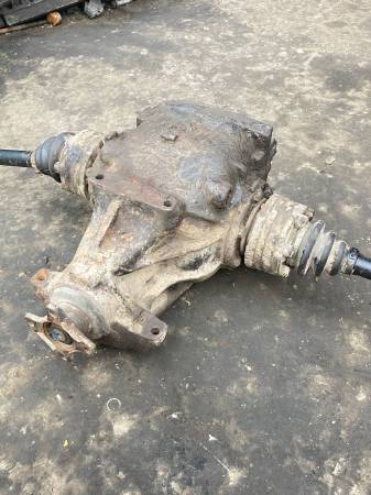 BMW E34 ÇIKMA ORJİNAL ARKA DEFRANSİYEL