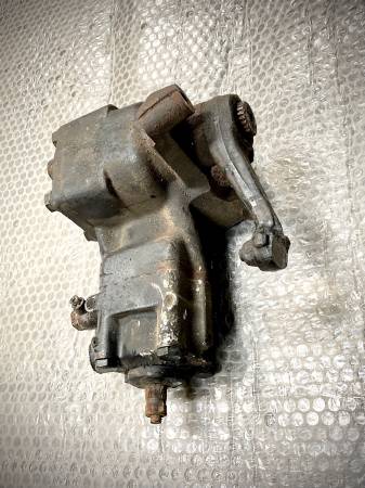 BMW E34 ÇIKMA ORJİNAL DİREKSİYON KUTUSU