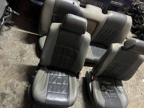 BMW E34 KOLTUK TAKIMI ORJİNAL - ERCAN TİCARETçıkma yedek parça