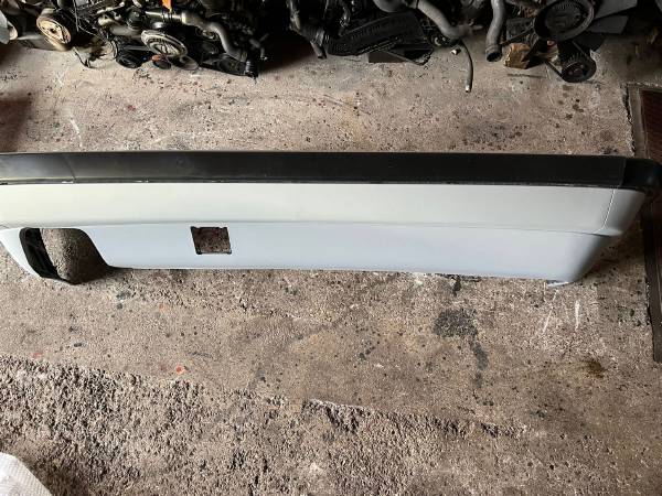 BMW E34 SIFIR KOMPLE ARKA TAMPON - ERCAN TİCARET yedek parça
