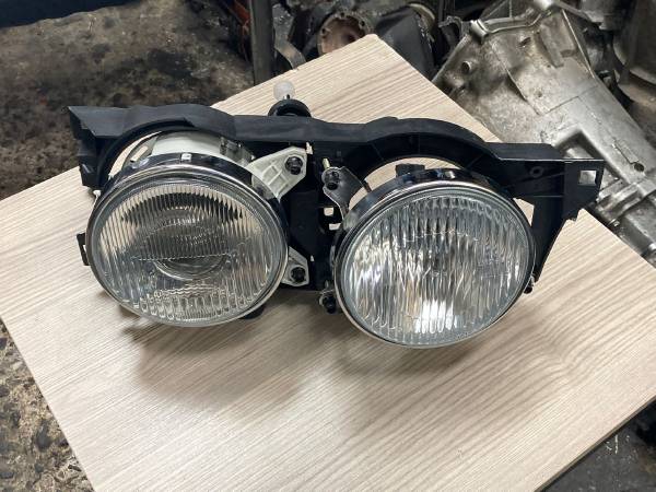 BMW E34 SIFIR SAĞ SOL FAR TAKIMI - ERCAN TİCARET
