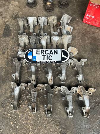 BMW E36 M50 M52 SOL MOTOR KULAĞI ORJİNAL - ERCAN TİCARET yedek parça