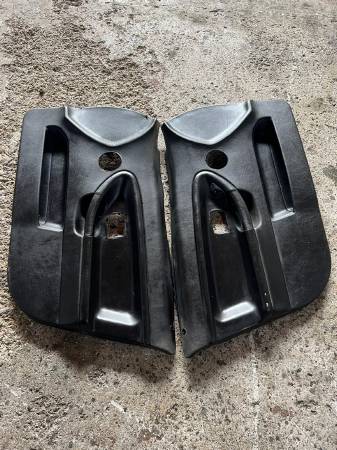 BMW E36 SEDAN SAĞ SOL ÖN KAPI DÖŞEMESİ ÇIKMA ORJİNAL YEDEK PARÇA