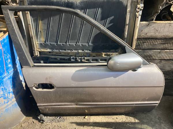 BMW E38 7 SERİSİ ÇIKMA ORJİNAL KAPI - ERCAN TİCARET