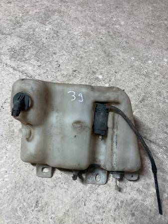 BMW E39 ORJİNAL CAM SİLECEK SUYU DEPOSU SU BİDONU 8361439 - ERCAN TİCARET çıkma orjinal yedek parça