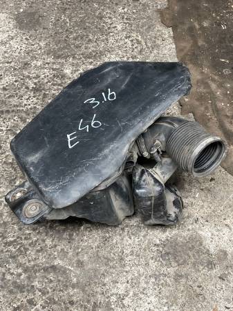 BMW E46 COMPACT HAVA FİLTRE KUTUSU 7508710