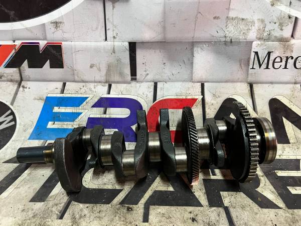 BMW E46 M43 MOTOR 593 KRANK MİLİ 1433593 ÇIKMA ORJİNAL STANDART