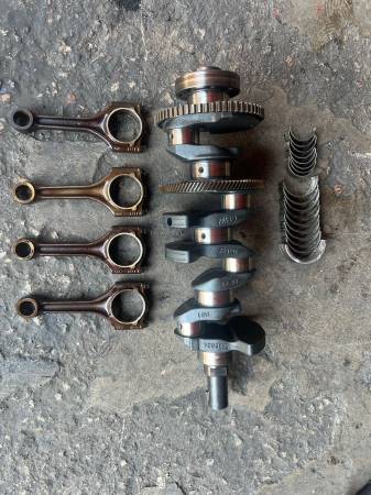 BMW E46 M43 ORJİNAL 624 NOLU KRANK MİLİ 1435624 - ERCAN TİCARET yedek parça