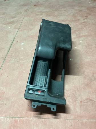 BMW E46 ORTA KONSOL KOLÇAK KOL DAYAMA KOMPLE DOLU - ERCAN TİCARET çıkma orjinal yedek parça