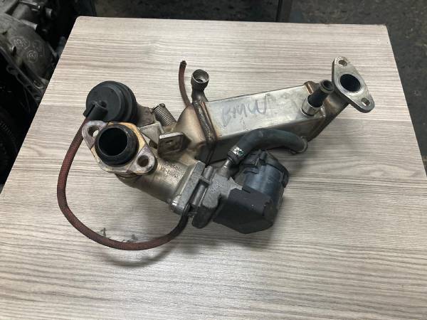 BMW E60 520d N47 EGR SOĞUTUCU EGR VALFİ 7810166 çıkma orjinal yedek parça