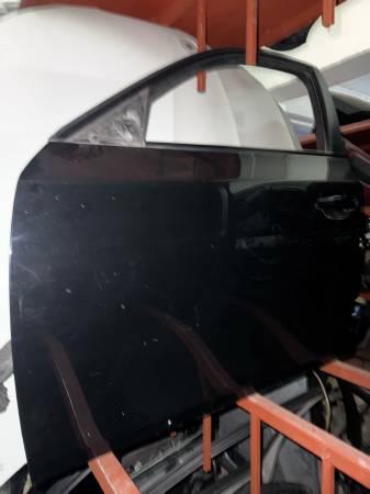 BMW E60 BOYASIZ SOL ÖN KAPI SİYAH RENK - ERCAN TİCARET yedek parça