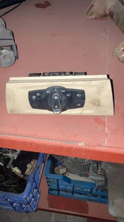 BMW E90 LCİ FAR ANAHTARI 9169406 ÇIKMA ORJİNAL - ERCAN TİCARET yedek parça