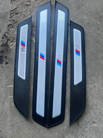 BMW F10 M5 SIFIR KAPI EŞİK PLASTİĞİ BAKALİTİ 8050046 - ERCAN TİCARET yedek parça