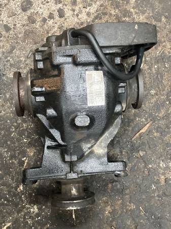 BMW X5 E53 ÇIKMA ARKA DEFRANSİYEL 1428651