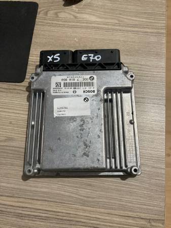 BMW X5 E70 3.0d M57 MOTOR BEYNİ ÇIKMA ORJİNAL 7810950 - ERCAN TİCARET çıkma orjinal yedek parça