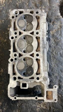MERCEDES 112 MOTOR V6 S320 ML320 SİLİNDİR KAPAĞI 1120161301