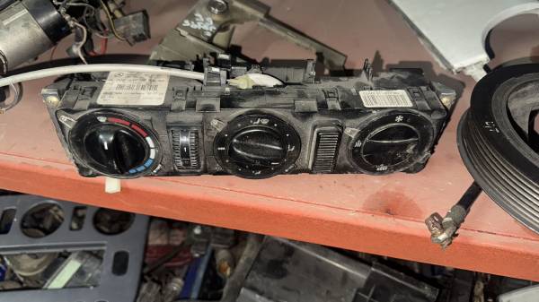 MERCEDES VİTO W638 KALORİFER KONTROL PANELİ ORJİNAL 0004463628 - ERCAN TİCARET yedek parça