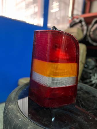 MERCEDES VİTO W638 SIFIR SOL STOP MAGNETI MARELLI 6388201264 - ERCAN TİCARET