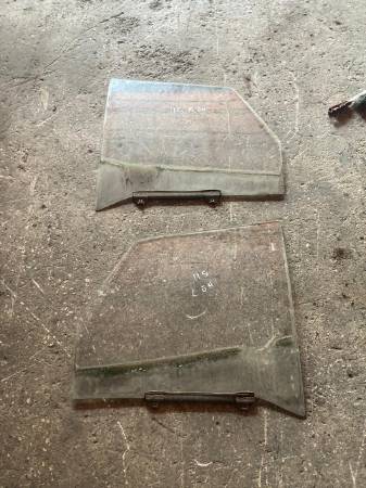 MERCEDES W115 SOL ÖN KAPI CAMI SAĞ ÖN KAPI CAMI - ERCAN TİCARET yedek parça