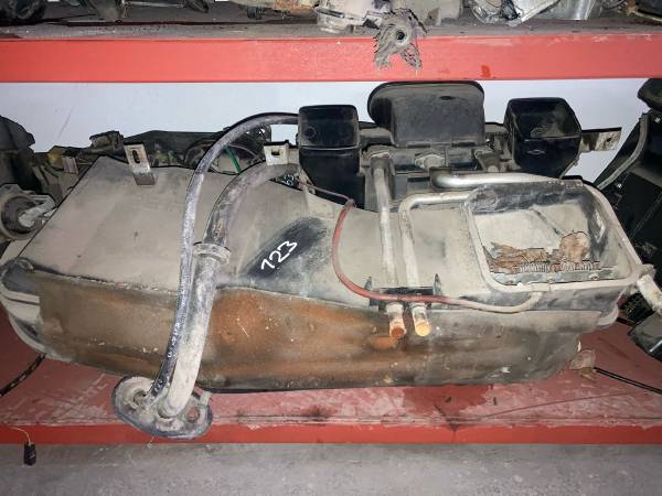 MERCEDES W123 KALORİFER KUTUSU KOMPLE KALORİFER KAZANI ÇIKMA - ERCAN TİCARET yedek parça