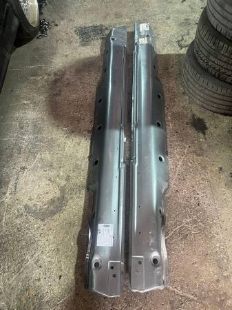 MERCEDES W123 SIFIR YAN MARŞPİYEL SACI - ERCAN TİCARET yedek parça