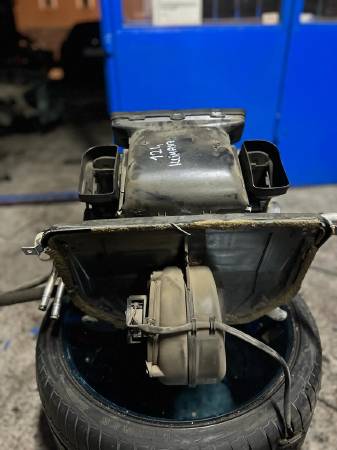 MERCEDES W124 KALORİFER KUTUSU KLİMASIZ KOMPLE KALORİFER KAZANI çıkma orjinal yedek parça