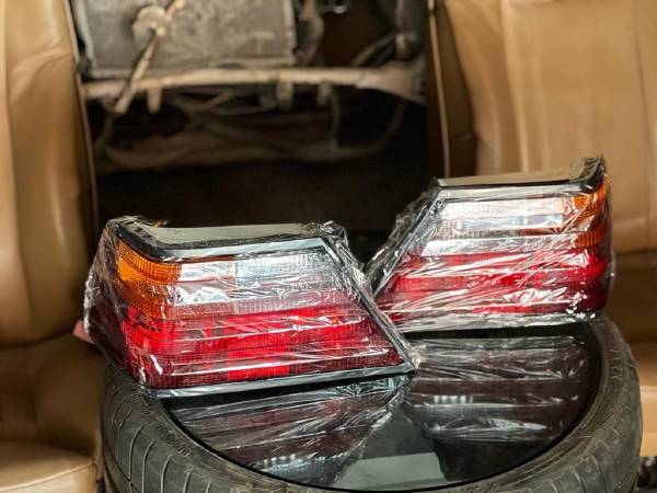 MERCEDES W124 SIFIR KOMPLE STOP SARI SİNYALLİ - ERCAN TİCARET çıkma orjinal yedek parça