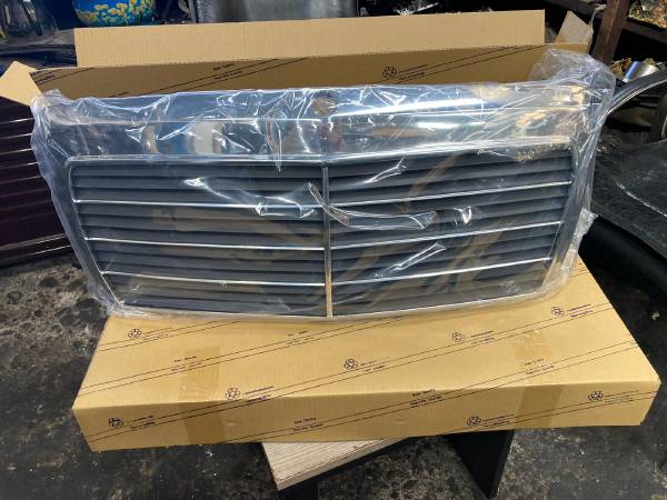 MERCEDES W124 SIFIR ÖN PANJUR MAKYAJSIZ 1986-1993 1248800783 -ERCAN TİCARET çıkma orjinal yedek parça