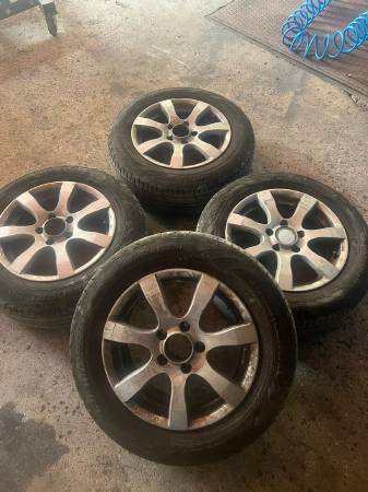 MERCEDES W124 TOMASON JANT LASTİK TAKIMI 15 İNÇ KBA 46377 ÇIKMA ORJİNAL YEDEK PARÇA
