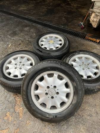 MERCEDES W124 W201 W210 ORJİNAL 15 İNÇ JANT LASTİK TAKIMI - ERCAN TİCARET çıkma orjinal yedek parça