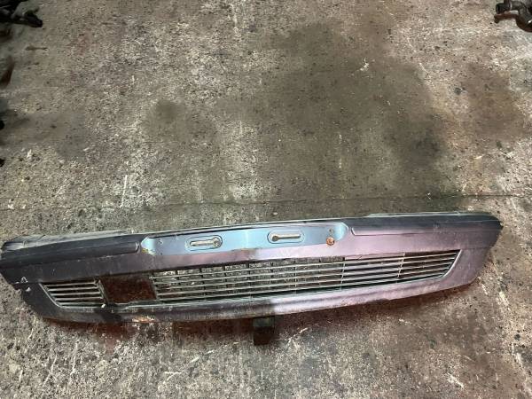 MERCEDES W126 280SE ÖN TAMPON ÇIKMA ORJİNAL - ERCAN TİCARET yedek parça