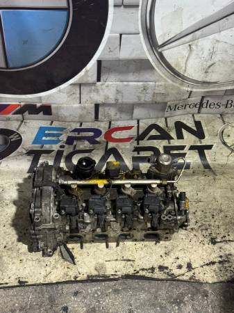 MERCEDES W176 A180 A200 270 MOTOR SİLİNDİR KAPAĞI KAMTRONİKLİ - ERCAN TİCARET yedek parça