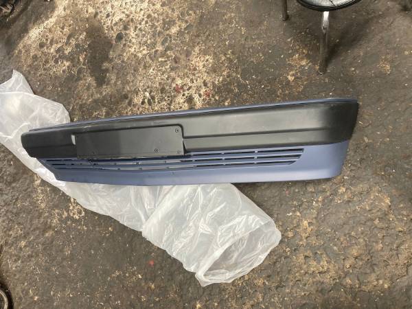 MERCEDES W201 190E SIFIR ÖN TAMPON - ERCAN TİCARET yedek parça