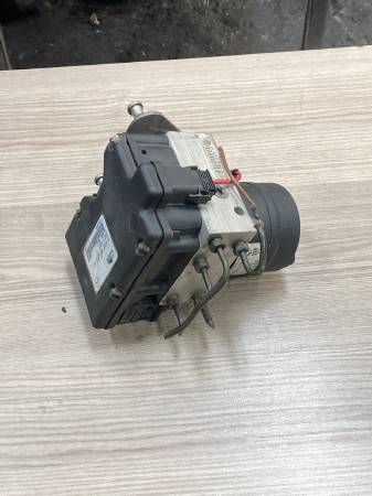MERCEDES W202 ABS BEYNİ ÇIKMA ORJİNAL 0024319212 - ERCAN TİCARET yedek parça