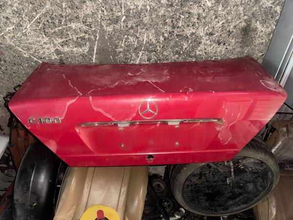 MERCEDES W202 BAGAJ KAPAĞI HATASIZ ORJİNAL - ERCAN TİCARET yedek parça