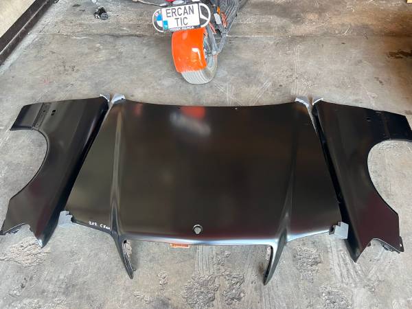 MERCEDES W202 SIFIR KAPUT KOMPLE ÖN SET - ERCAN TİCARET yedek parça