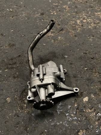 MERCEDES W203 W204 C220 CDI MOTOR YAĞ POMPASI ORJİNAL 6111810201 -  ERCAN TİCARET çıkma orjinal yedek parça