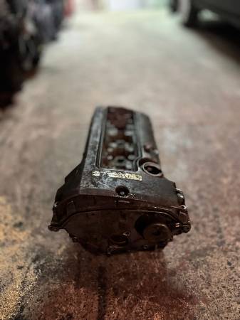 MERCEDES W208 CLK 200 3301 SİLİNDİR KAPAĞI M111 MOTOR 1110163301 çıkma orjinal yedek parça