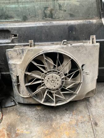 MERCEDES W208 CLK FAN MOTORU FAN DAVLUMBAZI SETİ ÇIKMA ORJİNAL - ERCAN TİCARET yedek parça