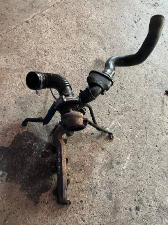 MERCEDES W210 E220 611 MOTOR TURBO EGZOZ MANİFOLDU 6110960099 - ERCAN TİCARET çıkma orjinal yedek parça