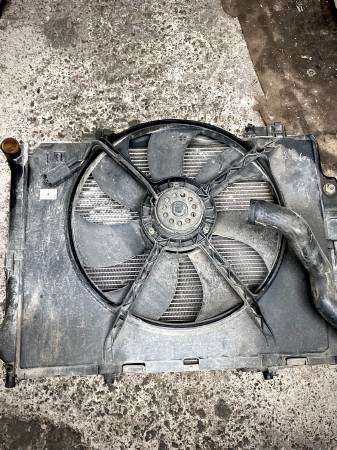 MERCEDES W210 E220 CDI RADYATÖR FAN SETİ 0015003093