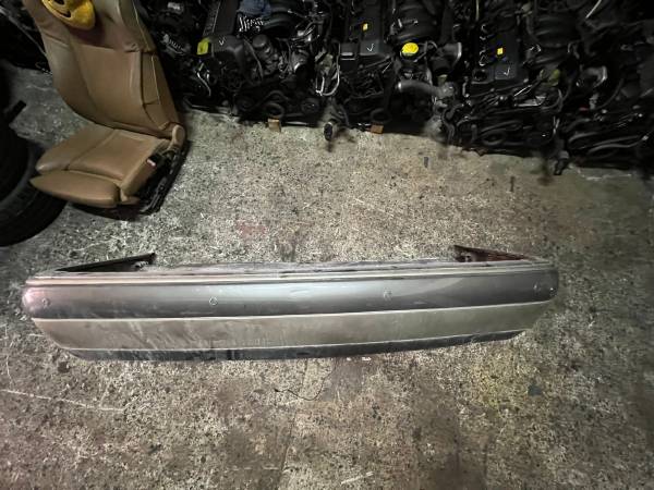 MERCEDES W210 NİKELAJLI DOLU ARKA TAMPON ÇIKMA ORJİNAL 2108850325 - ERCAN TİCARET orjinal yedek parça