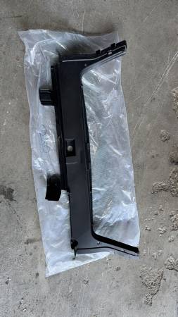 MERCEDES W210 SIFIR ARKA PANEL BAKALİTİ BAGAJ PANEL PLASTİĞİ - ERCAN TİCARET yedek parça