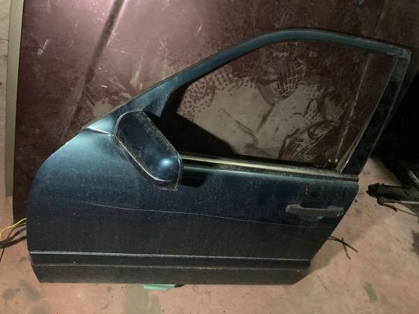 MERCEDES W210 SOL ÖN KAPI HATASIZ ÇIKMA ORJİNAL - ERCAN TİCARET