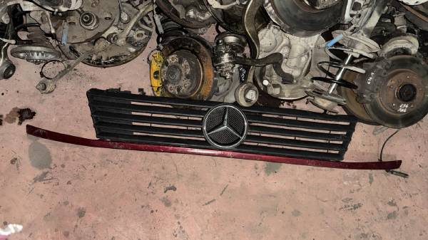 MERCEDES W638 VİTO ÖN PANJUR ÇIKMA PANJUR ALT ÇITASI - ERCAN TİCARET yedek parça