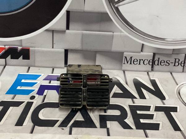 MERCEDES W638 VİTO ORTA KALORİFER HAVALANDIRMA IZGARASI